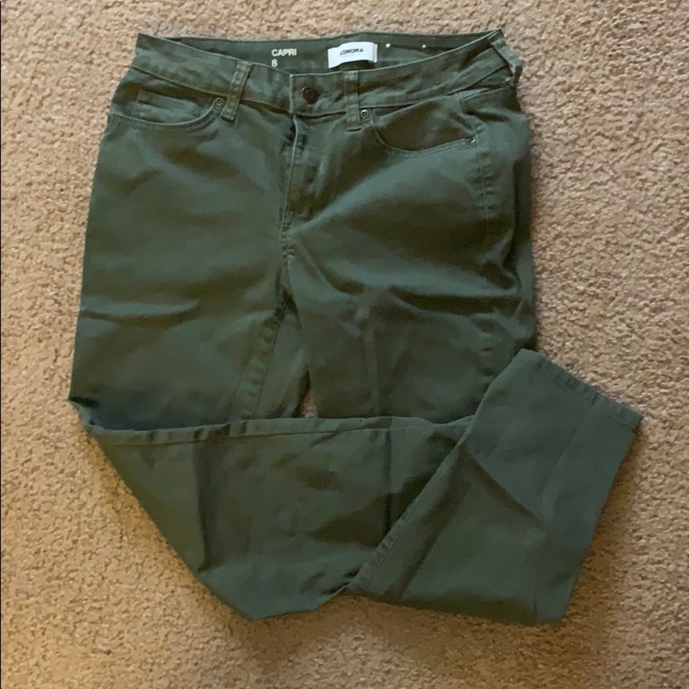 Army green Capri